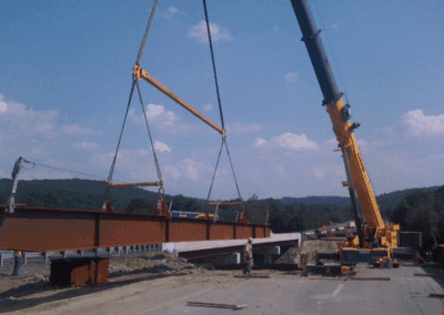 Setting a girder for I-91Bridge-Guilford, VT